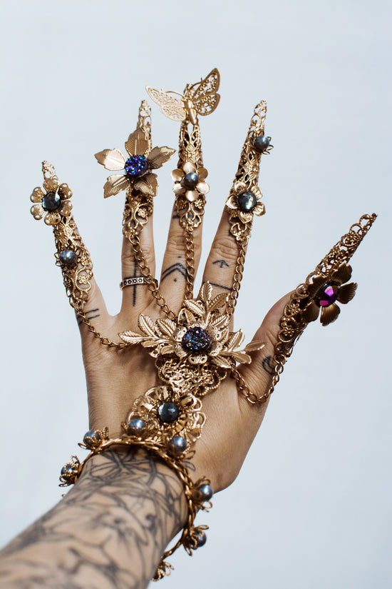 Gold Fingers Jewellery, Gold Bracelet, Nails Jewellery, Halloween, Filigree Jewellery, Gold Fingers, Sugar skull, Photoprops, Finger claws