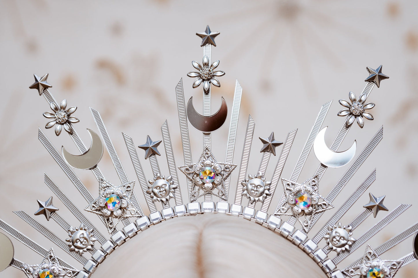 Silver Sun crown, Moon child Halo, Halo Crown, Halo Headpiece, Halo Headband, Silver Halo, Headpiece, Wedding Crown, Boho Stars