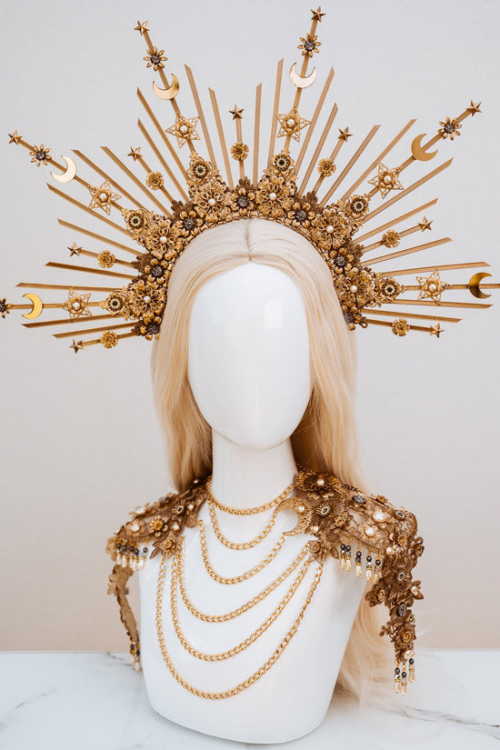 Celestial style wedding crown and necklace