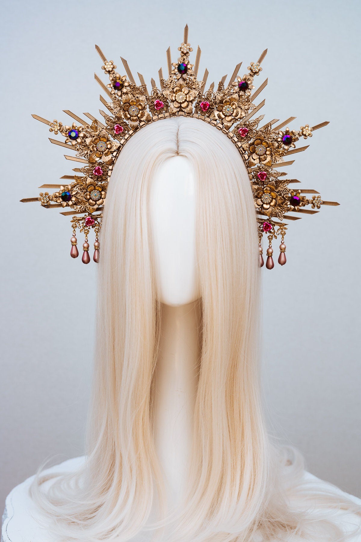 Gold Halo Crown, Celestial Goddess Headpiece, Regal Festival Tiara, Luxury Bridal Halo, Maternity Photoshoot, Statement Baroque Crown