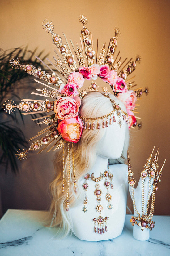 Flower Finger Claws, Gold Bracelet, Nails Jewellery, Halloween, Filigree Jewellery, Gold Finger Jewellery, Photo props, Flower Jewelry, Boho