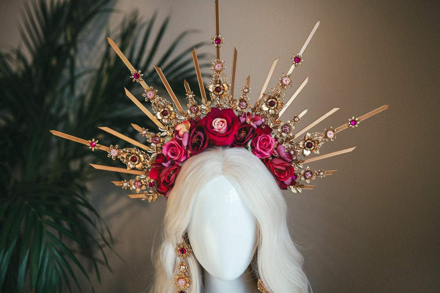 Regal Rose Halo Crown, Floral Wedding Headpiece, Gold Bridal Tiara, Celestial Goddess Crown, Festival Headdress, Maternity Photoshoot