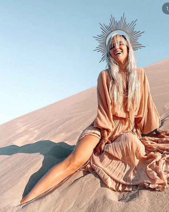 Gold halo crown, Halo crown, Halo headband, Wedding crown, Bridal headpiece, Wedding hair accessories, Gold crown, Bridal crown