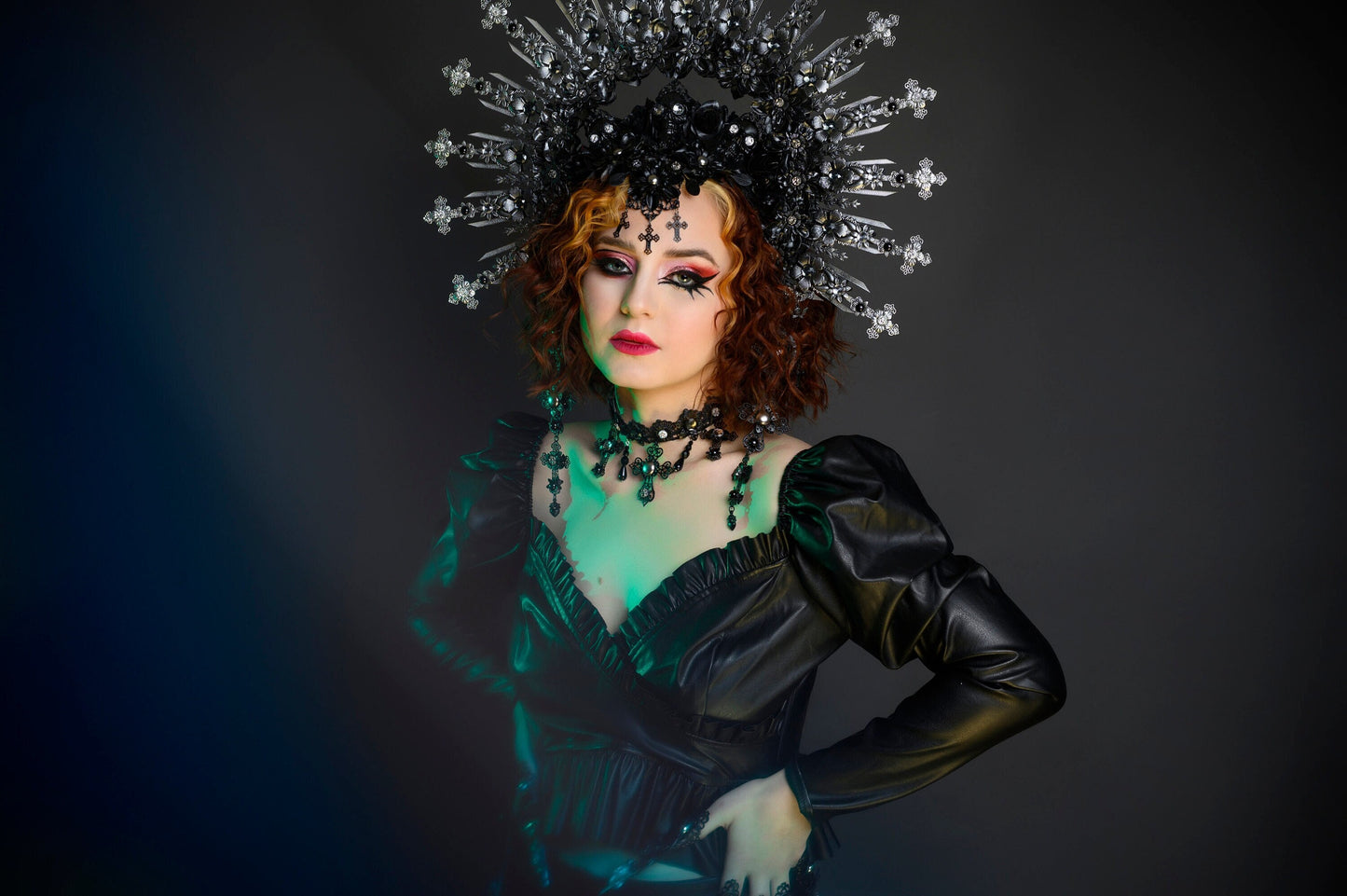 Black Skull Cross Halo Crown, Gothic Headpiece, Black Silver Flower Crown, Halloween Costume, Macabre Queen Tiara, Handcrafted Headband