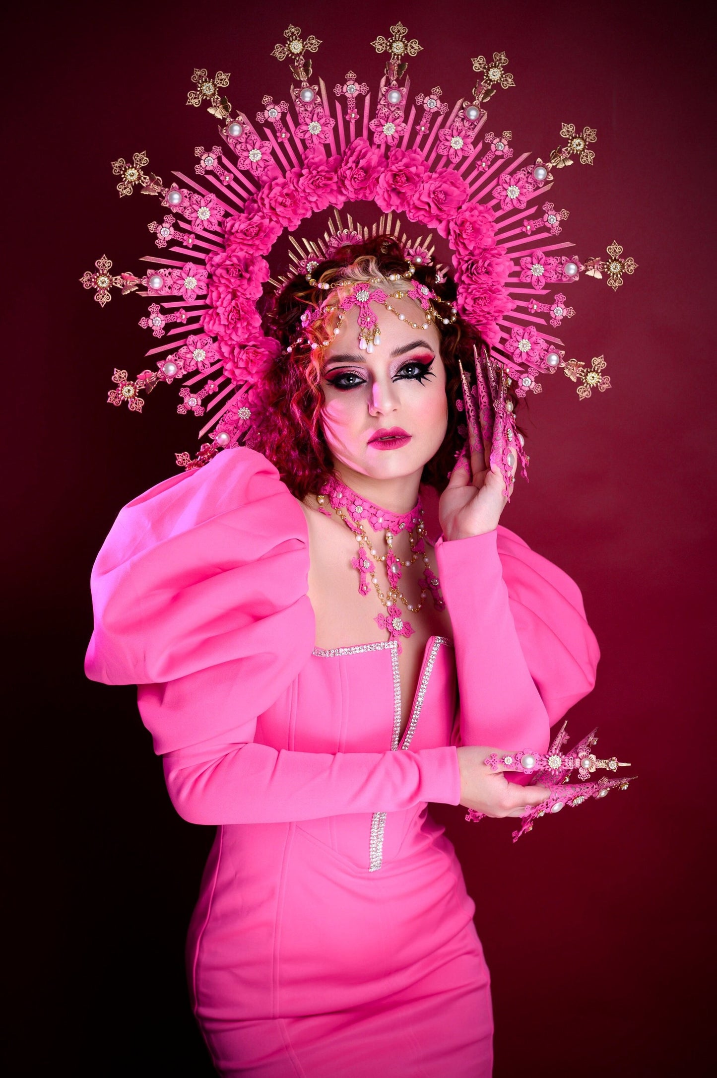 Gothic Barbie Crown, Pink Vampire Tiara, Dark Rose Headpiece, Halloween Headpiece, Pink Gothic Costume, Barbiecore Crown, Statement Halo