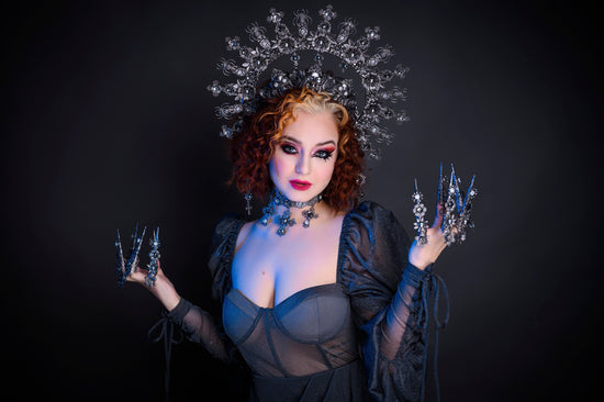 Silver Gothic Cross Halo Crown, Halloween Crown, Skull Headdress, Black Floral Crown, Dark Queen Costume, Gothic Tiara, Cosplay Crown