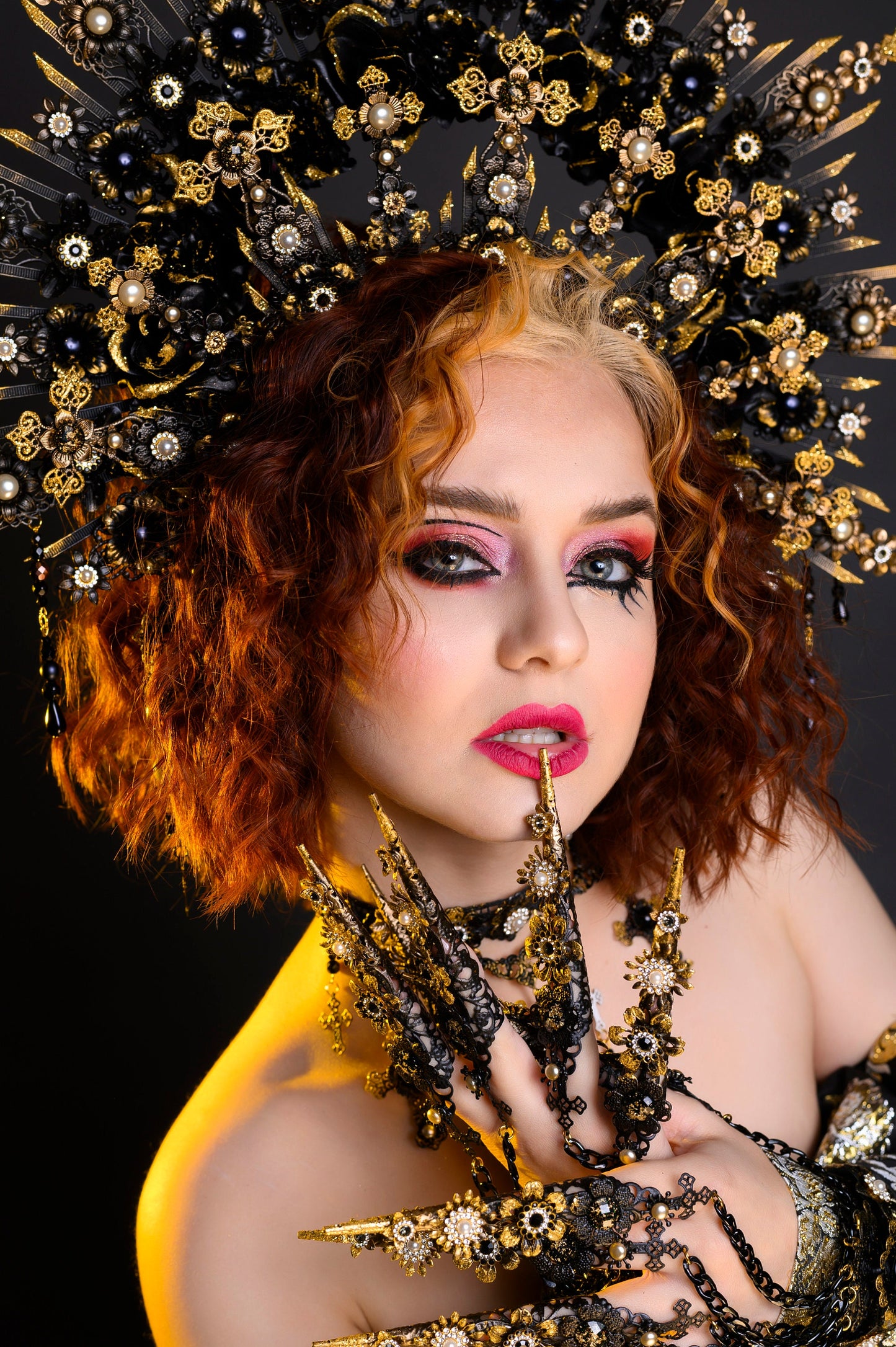 Gothic Crown, Vampire Queen Tiara, Black Widow Halo, Halloween Headpiece, Baroque Witch Crown, Dark Goddess Costume, Gothic Queen