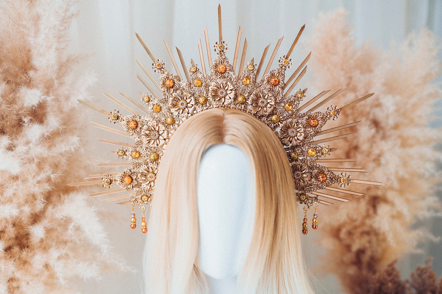 Gold Halo Crown, Celestial Headpiece, Goddess Crown, Festival Halo, Bridal Halo, Wedding Crown, Luxury Crown, Fantasy Halo, Golden Sun Crown