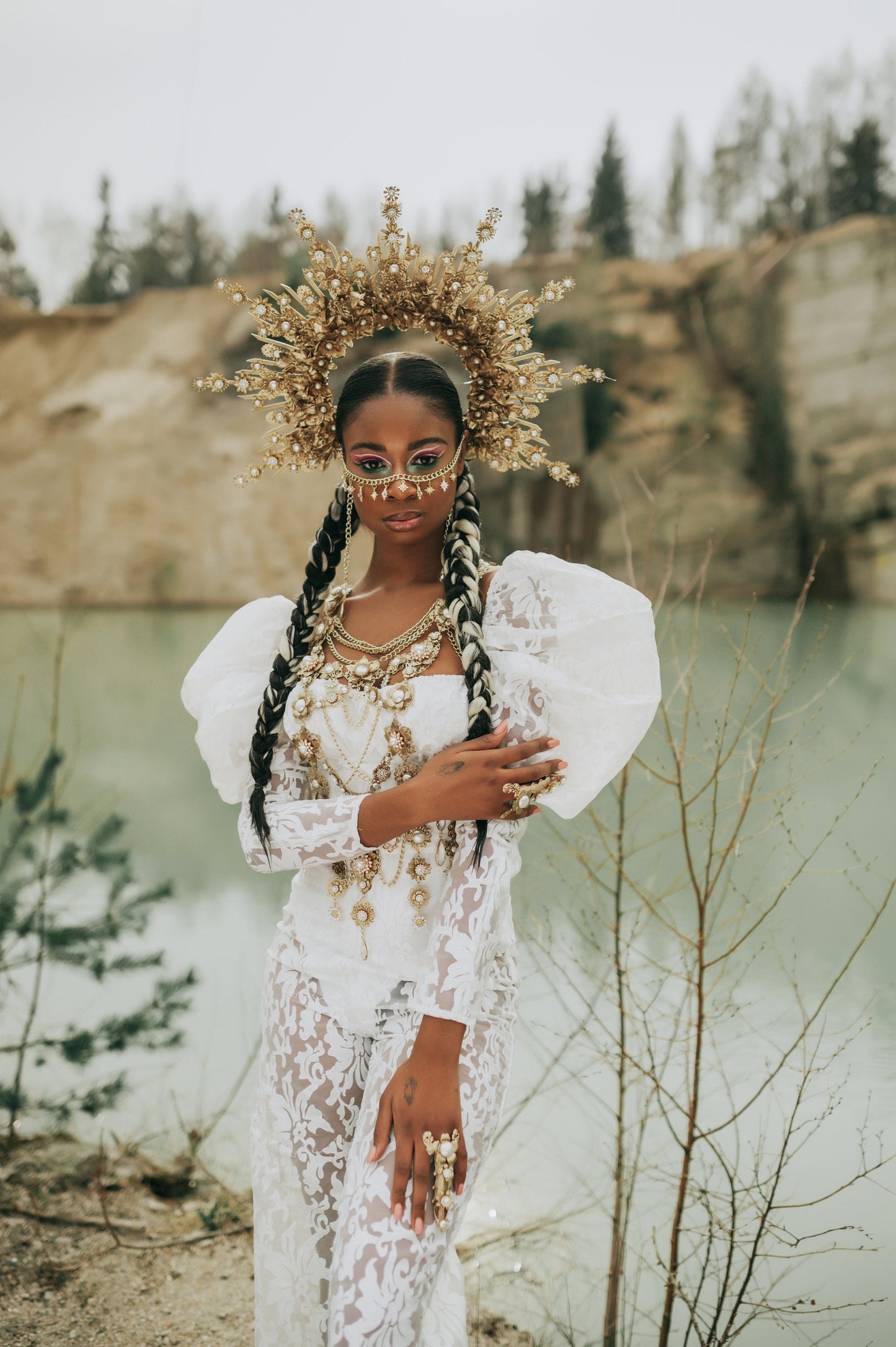 Flower Halo Crown, Halo Headpiece, Festival crown, Festival headpiece, Summer Outfit, Wedding Crown, Halo crown, Boho Wedding, Halo Headband