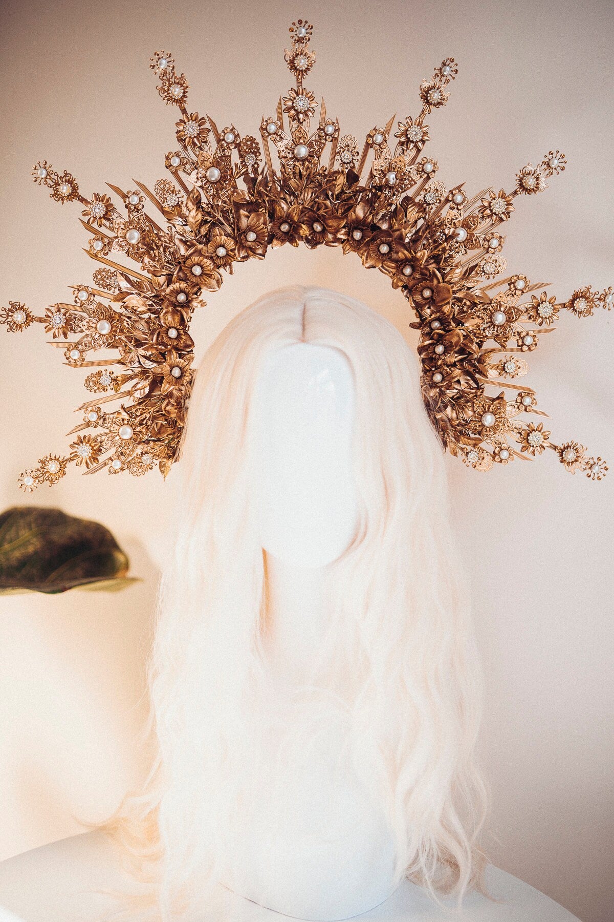 Flower Halo Crown, Halo Headpiece, Festival crown, Festival headpiece, Summer Outfit, Wedding Crown, Halo crown, Boho Wedding, Halo Headband