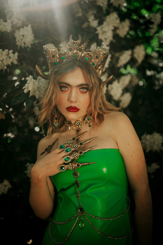 Gold Finger Claw 1 piece, Gold Bracelet, Nails Jewellery, Halloween, Gold Fingers, Sugar skull, Photo props, Zodiac