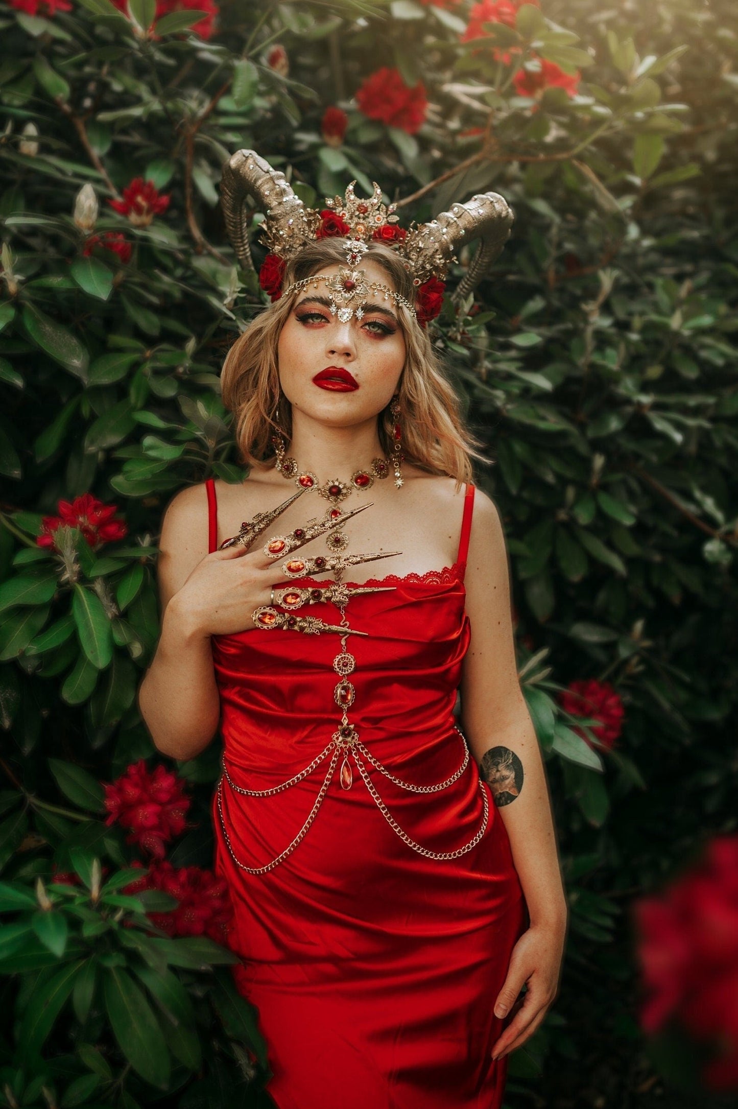 Zodiac Sign, Birthday Headband, B-day Crown, Capricorn crown, Zodiac, Headband, Headpiece, Horns, Tiara, Flower crown, Flower Horns