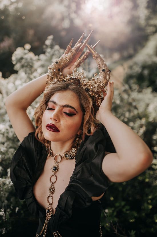 Gold Finger Claw 1 piece, Gold Bracelet, Nails Jewellery, Halloween, Paw up, Sugar skull, Photo props, Zodiac Sign, Ring