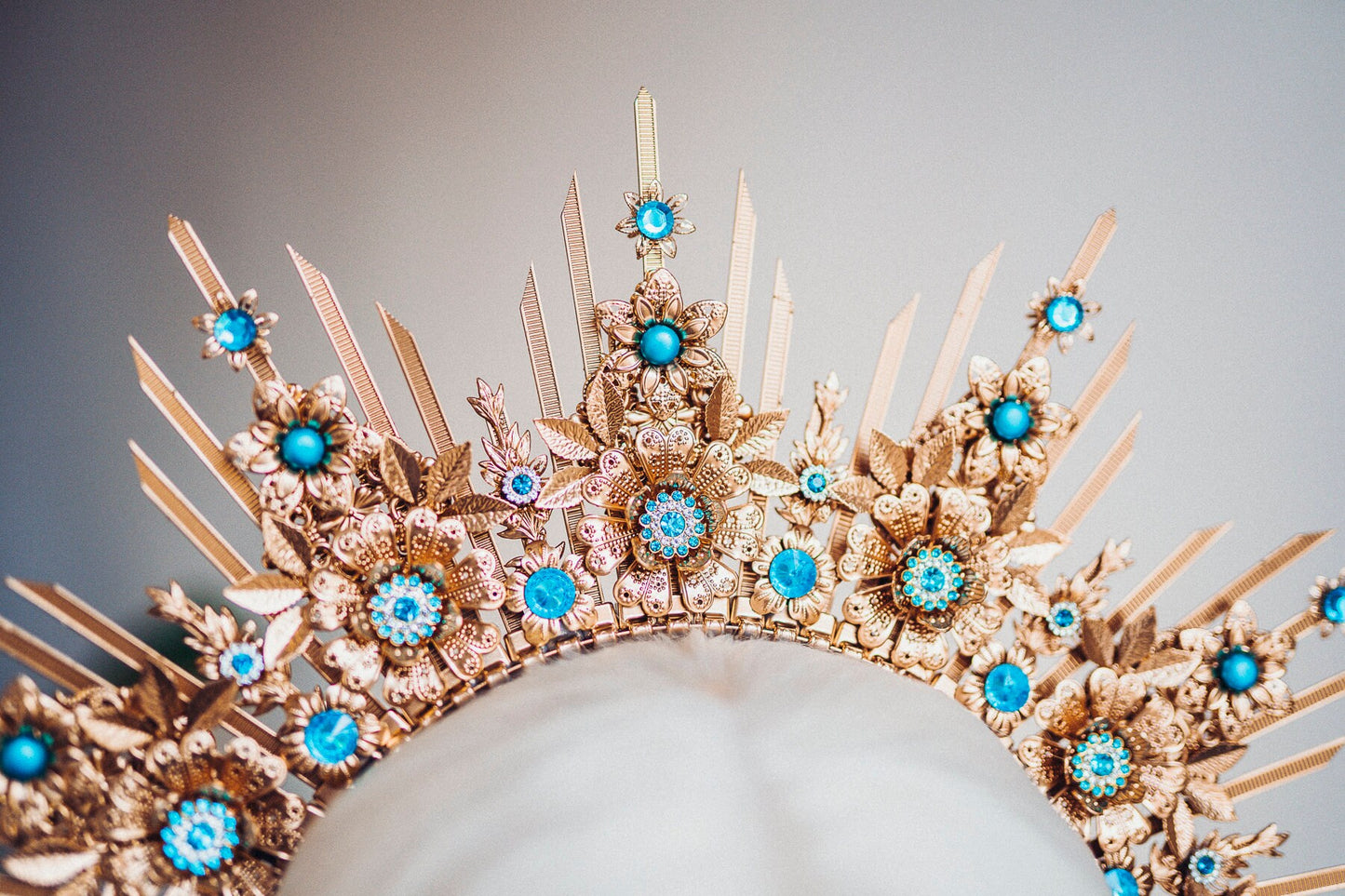 Celestial Halo Crown, Gold Sunburst Headpiece, Turquoise Festival Crown, Wedding Halo, Bohemian Goddess Tiara, Handmade Statement Headpiece