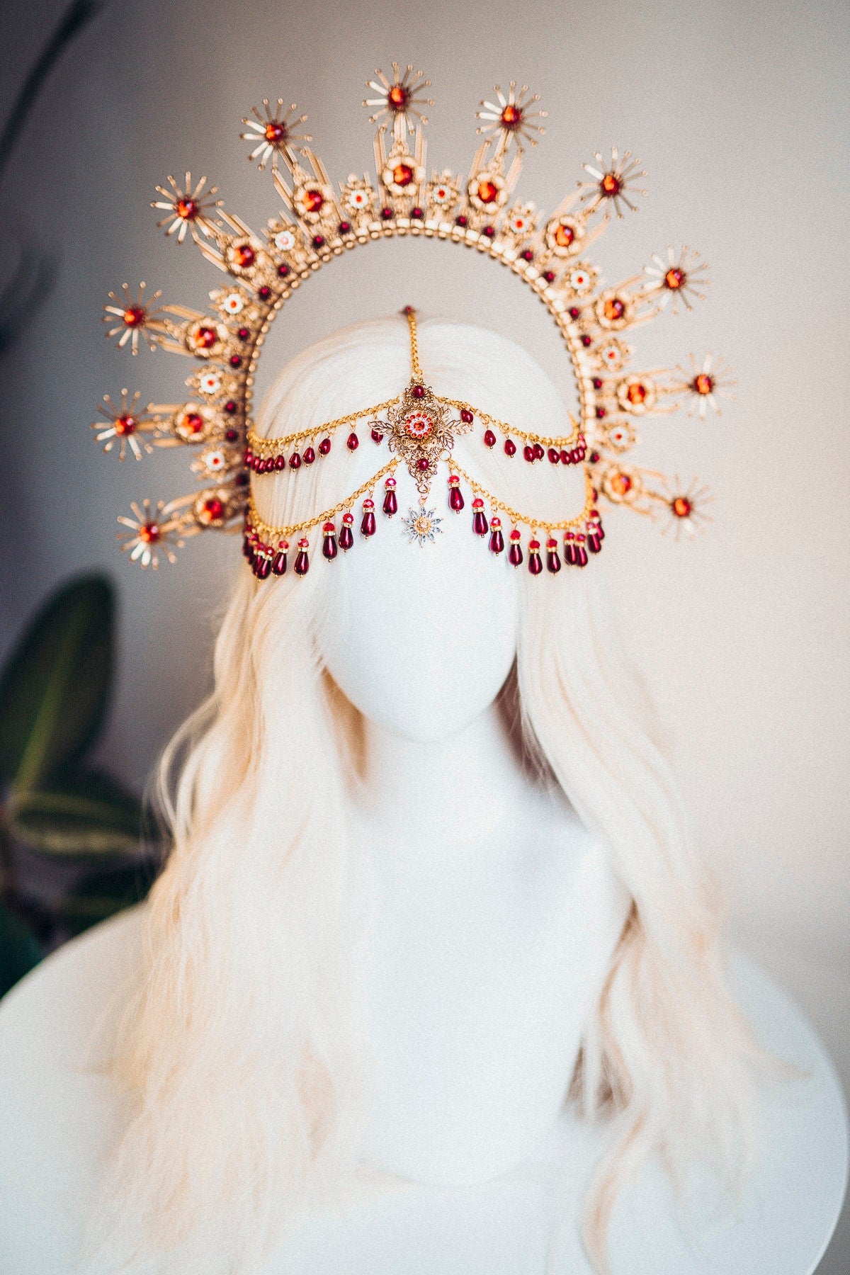 Golden Pearl, Halo Crown, Bridal Headpiece, Celestial Headdress, Festival Goddess, Wedding Tiara, Fantasy Costume, Sacred Ritual Crown