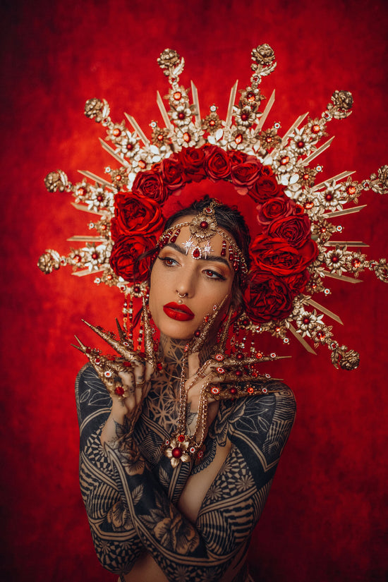 Flower Halo, Sun Jewellery, Moon child, Halo Headpiece, Halo Crown, Halo Headlights, Crown, Celestial, Headpiece, Pregnancy Photo, Goddess