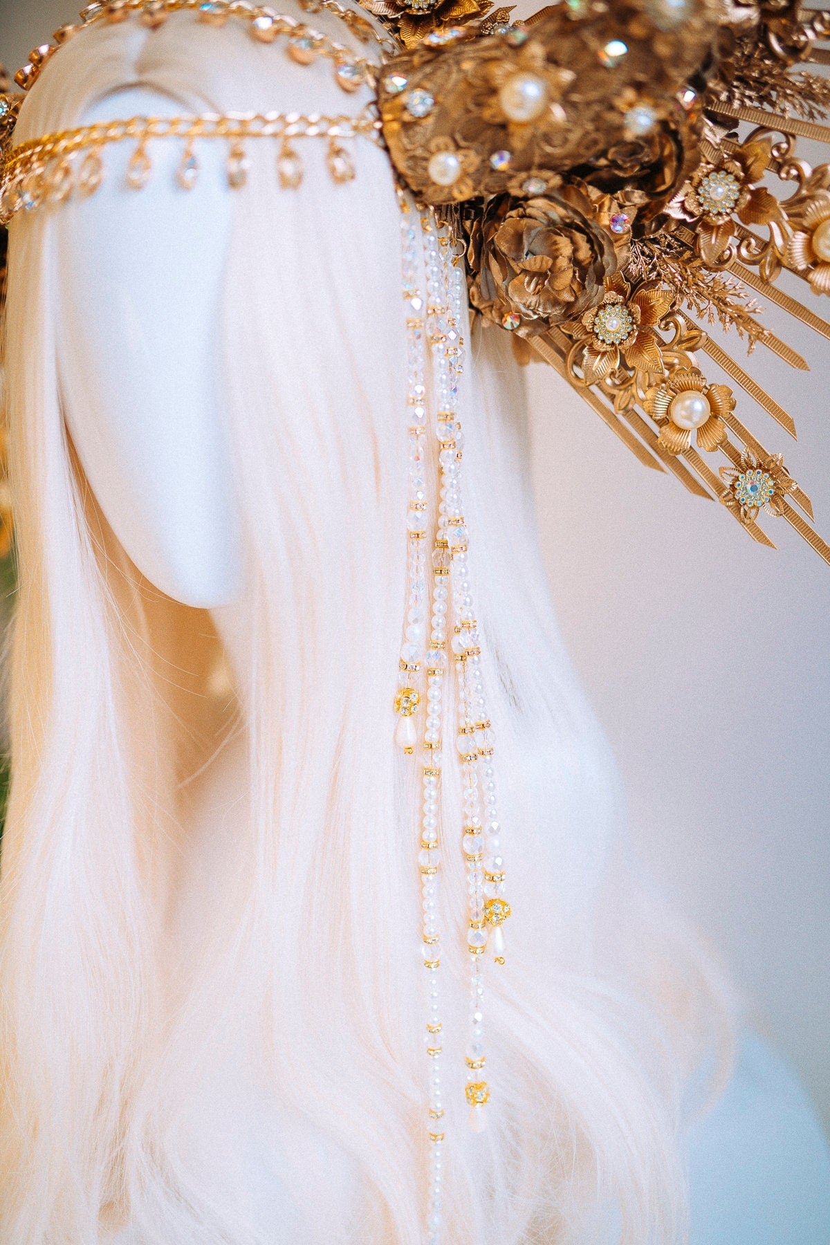 Taurus Halo Crown, Majestic Horn Headdress, Zodiac Goddess Headpiece, Celestial Festival Crown, Pearl Gold Statement Costume Accessory