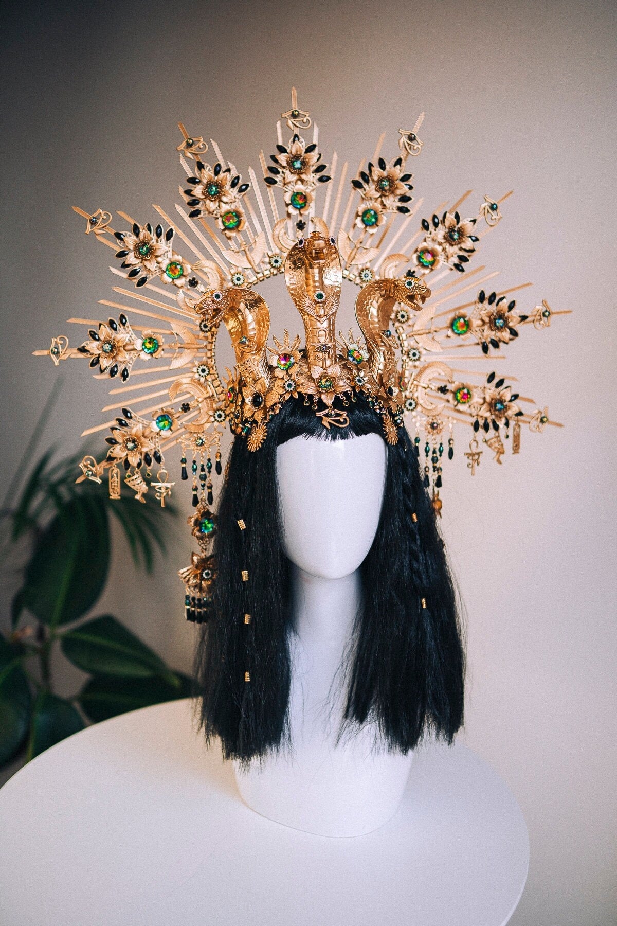 Gold Cleopatra Headpiece and necklace