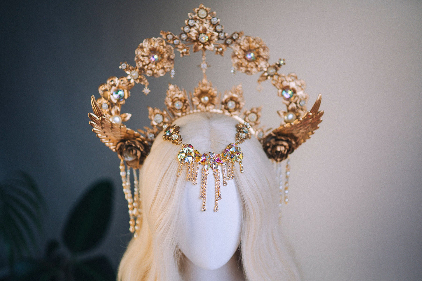 Celestial Halo Crown, Gold Angel Headpiece, Goddess Crown, Festival Halo, Fantasy Crown, Luxury Halo, Wedding Tiara, Boho Sun Crown