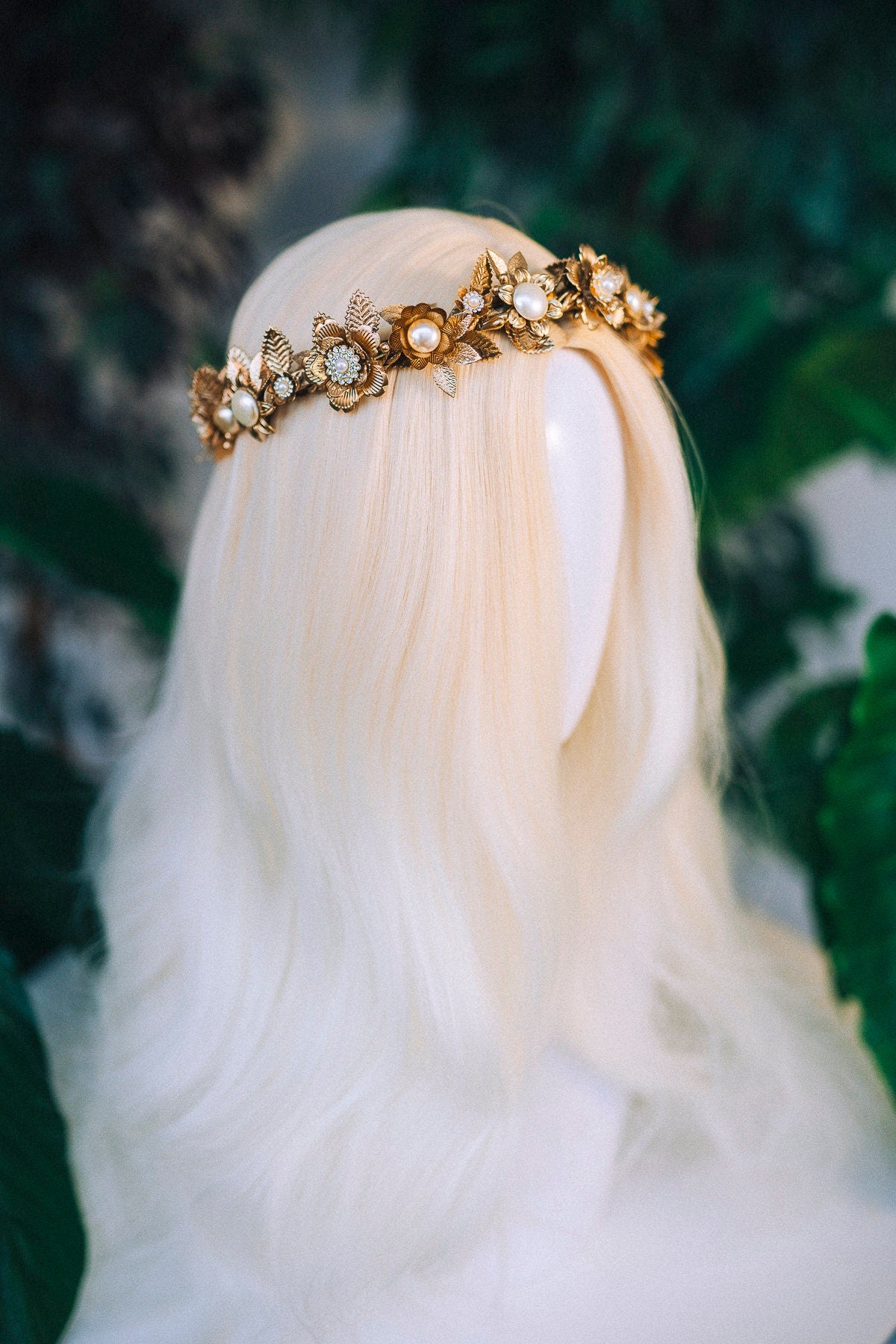Golden Floral Crown, Wedding Flower Tiara, Boho Gold Headpiece, Pearl Bridal Crown, Handmade Goddess Halo, Rustic Bride Crown, Garden Tiara
