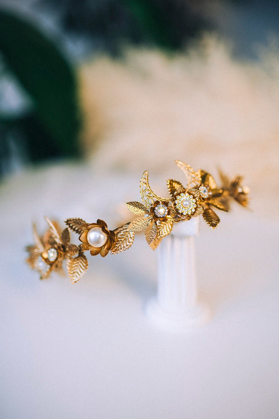 Golden Leaf Crown, Greek Goddess Headpiece, Pearl Bridal Halo, Celestial Tiara, Gold Festival Crown, Wedding Accessory, Handmade Jewelry