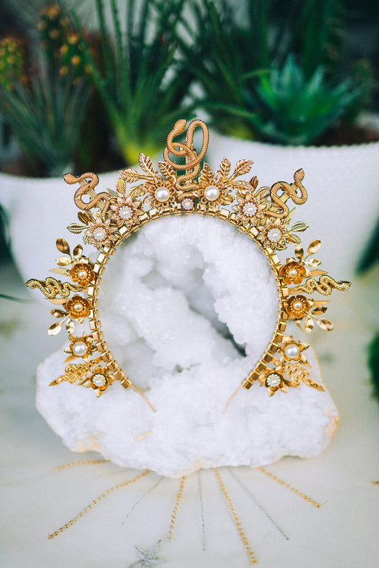 Golden Serpent Crown, Mystical Goddess Tiara, Snake Halo Crown, Occult Wedding Headpiece, Festival Tiara,Celestial Serpent Crown for Rituals