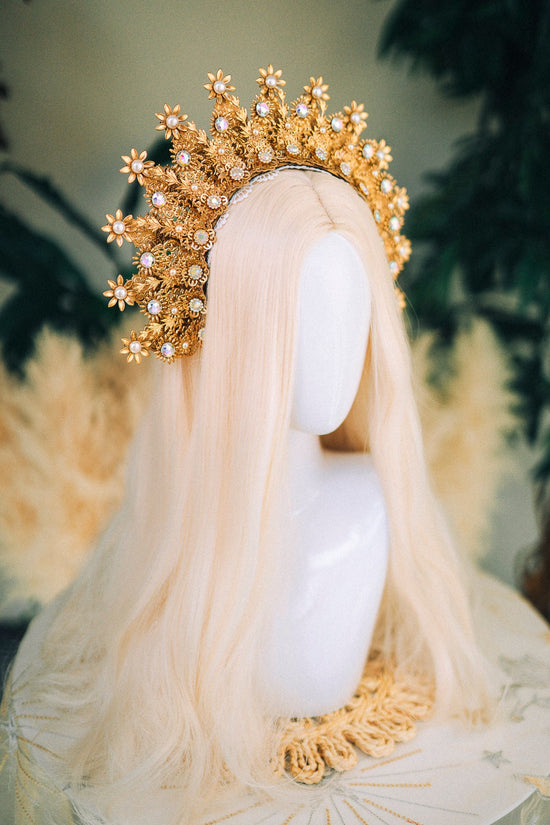 SALE Gold Halo Crown, Celestial Wedding Tiara, Bohemian Festival Headpiece, Goddess Halo, Sunburst Crown, Regal Bridal Tiara, Gold Crown
