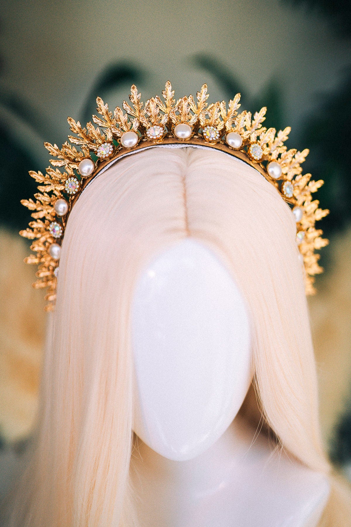 Golden Leaf, Pearl Crown, Wedding Tiara, Boho Bridal Headpiece, Handmade Gold Halo, Celestial Goddess Crown, Pearl Festival Crown