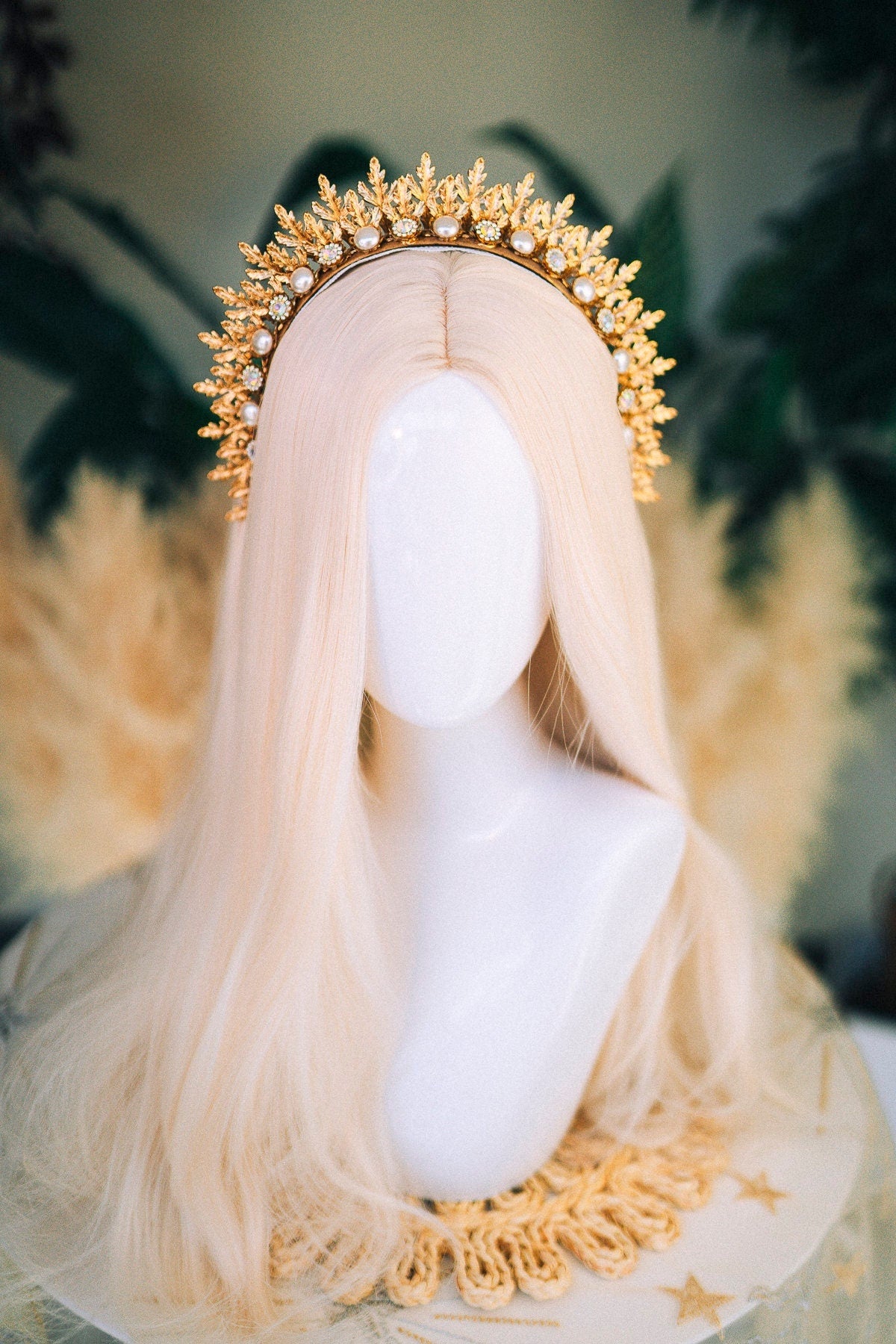 Golden Leaf, Pearl Crown, Wedding Tiara, Boho Bridal Headpiece, Handmade Gold Halo, Celestial Goddess Crown, Pearl Festival Crown