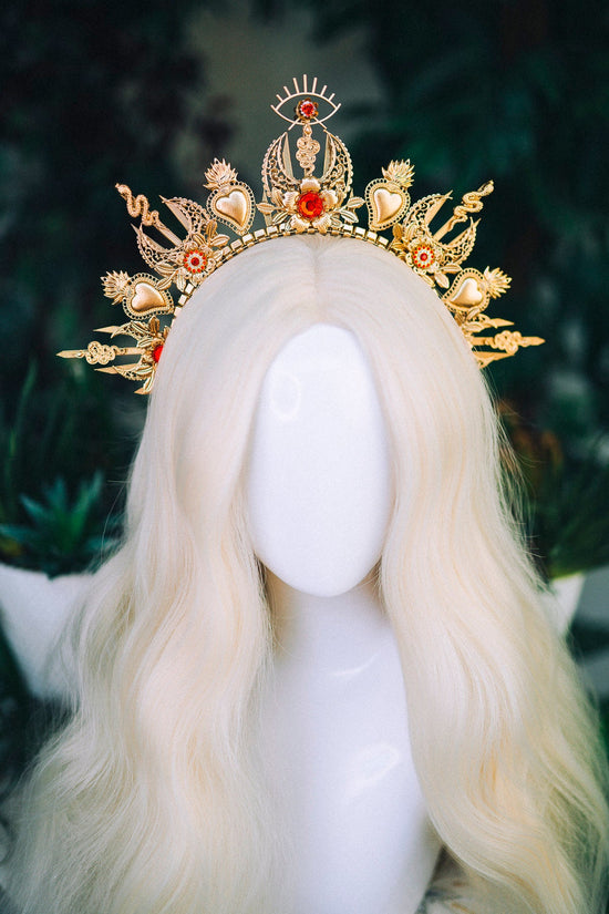 Sacred Heart Halo Crown, Gold Goddess Headdress, Celestial Headpiece, Wedding Statement Tiara, Boho Festival Crown, Luxury Halo Design