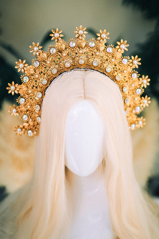 SALE Gold Halo Crown, Celestial Wedding Tiara, Bohemian Festival Headpiece, Goddess Halo, Sunburst Crown, Regal Bridal Tiara, Gold Crown