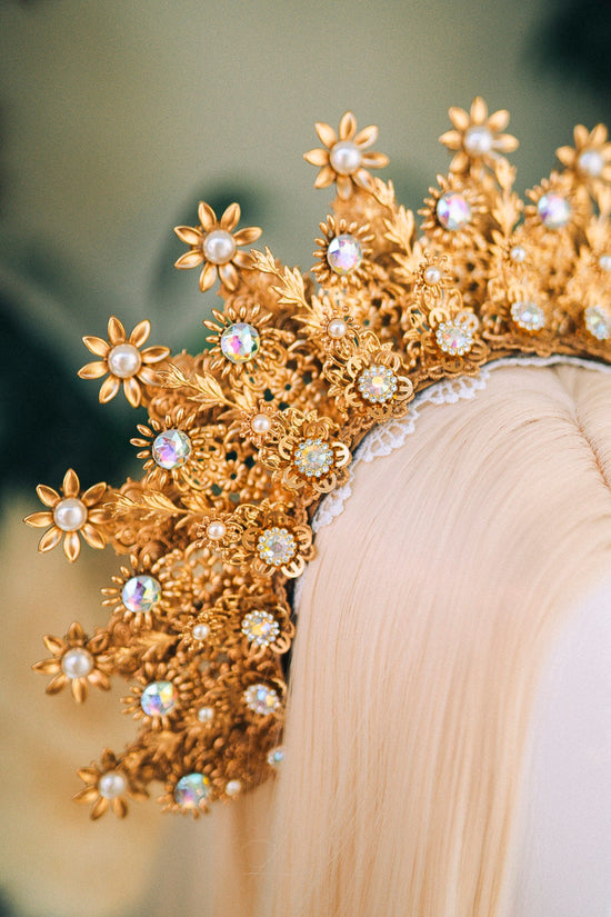 SALE Gold Halo Crown, Celestial Wedding Tiara, Bohemian Festival Headpiece, Goddess Halo, Sunburst Crown, Regal Bridal Tiara, Gold Crown