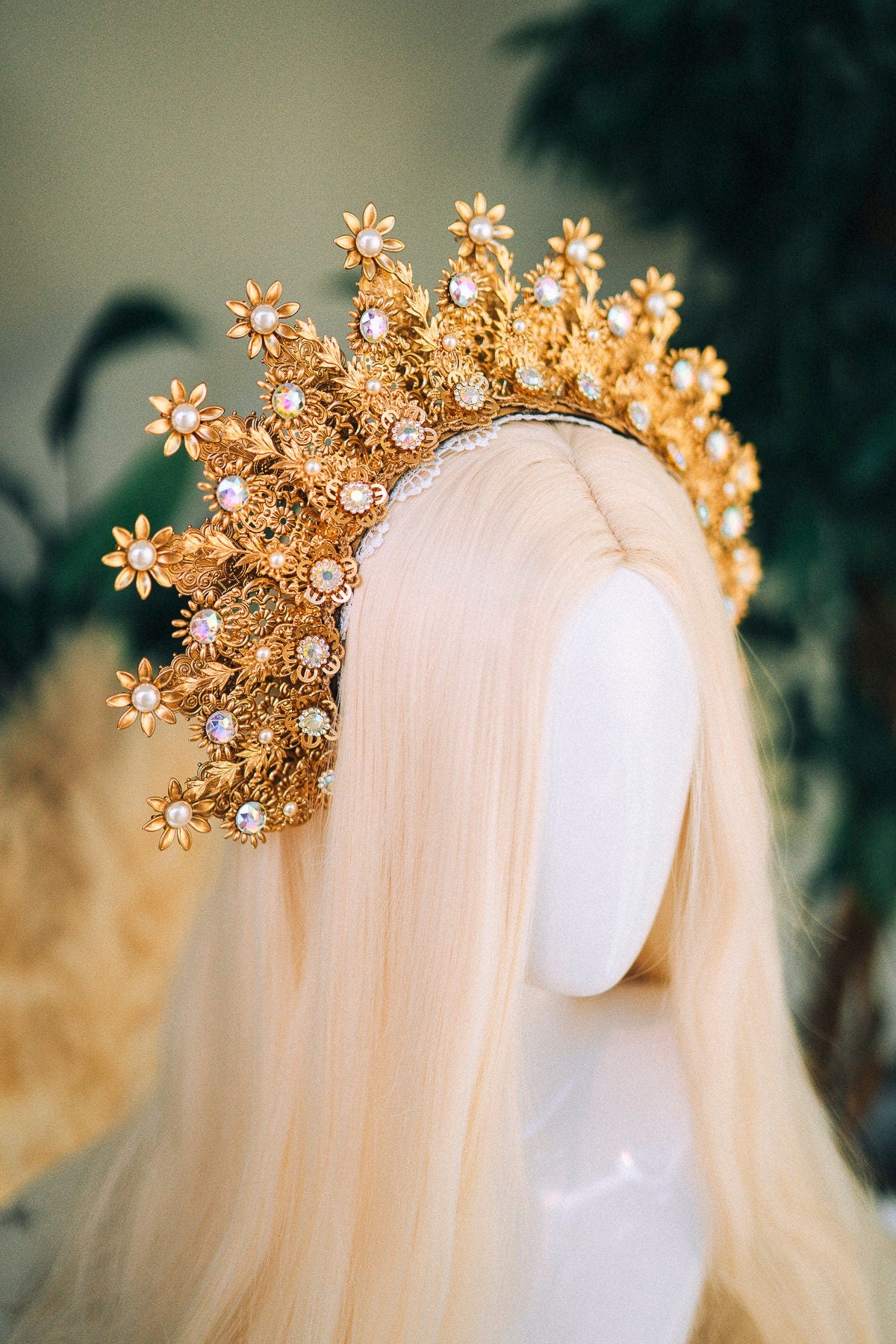 SALE Gold Halo Crown, Celestial Wedding Tiara, Bohemian Festival Headpiece, Goddess Halo, Sunburst Crown, Regal Bridal Tiara, Gold Crown