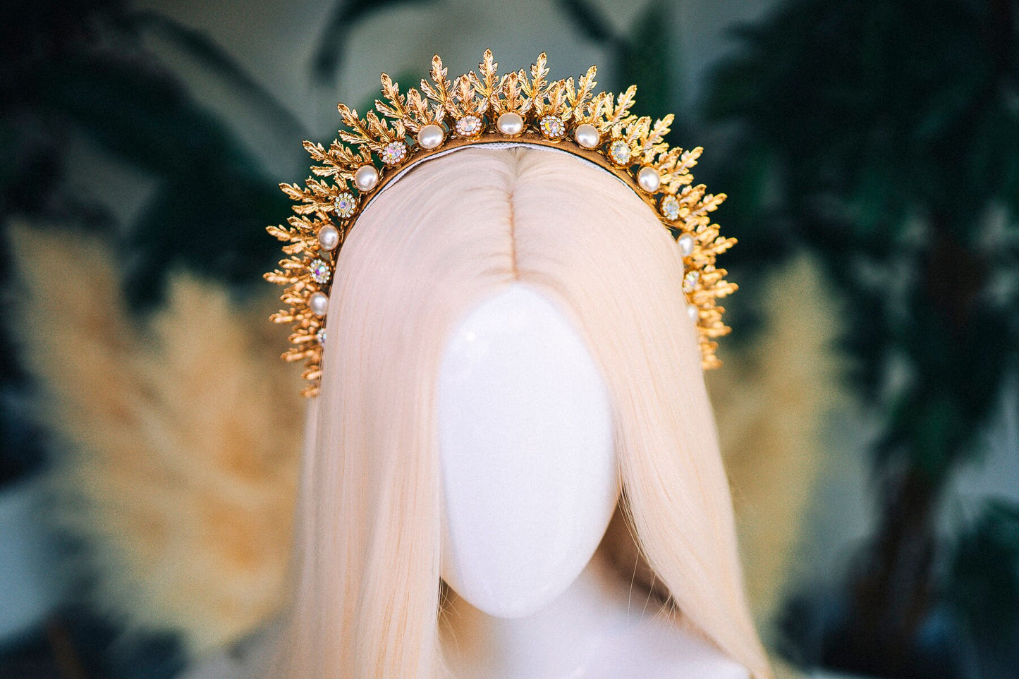 Golden Leaf, Pearl Crown, Wedding Tiara, Boho Bridal Headpiece, Handmade Gold Halo, Celestial Goddess Crown, Pearl Festival Crown