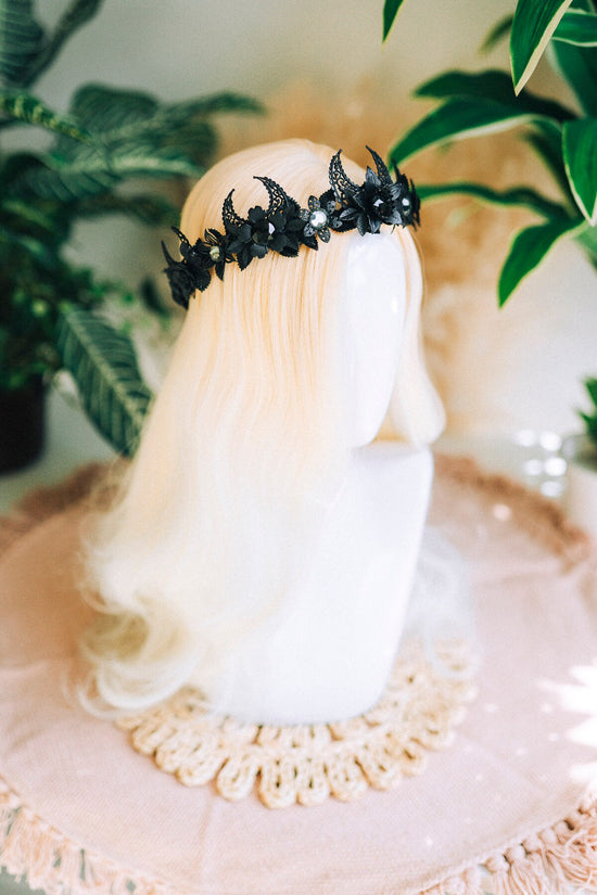 Black Moon Tiara, Celestial Crown, Gothic Tiara, Dark Goddess Headpiece, Black Bridal Crown, Halloween, Festival, Statement Tiara, Witch