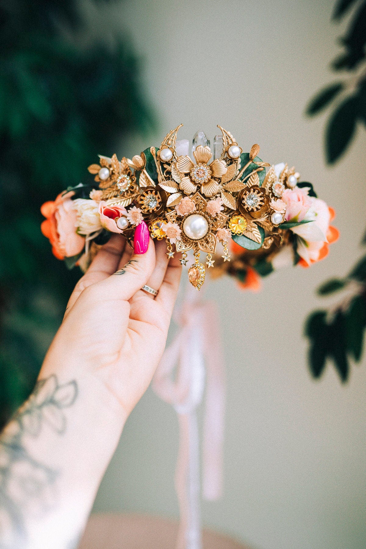 Boho Tiara, Floral Bridal Crown, Goddess Headpiece, Wedding Flower Tiara, Celestial Crown, Festival Headpiece,Maternity Photoshoot Accessory