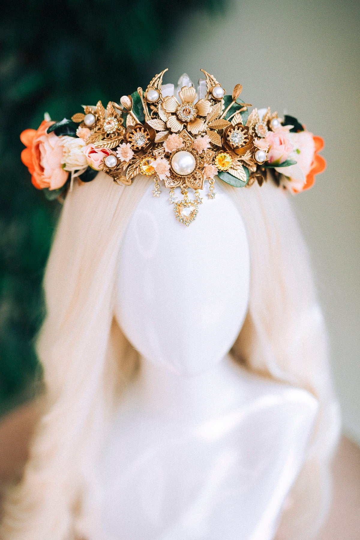 Boho Tiara, Floral Bridal Crown, Goddess Headpiece, Wedding Flower Tiara, Celestial Crown, Festival Headpiece,Maternity Photoshoot Accessory