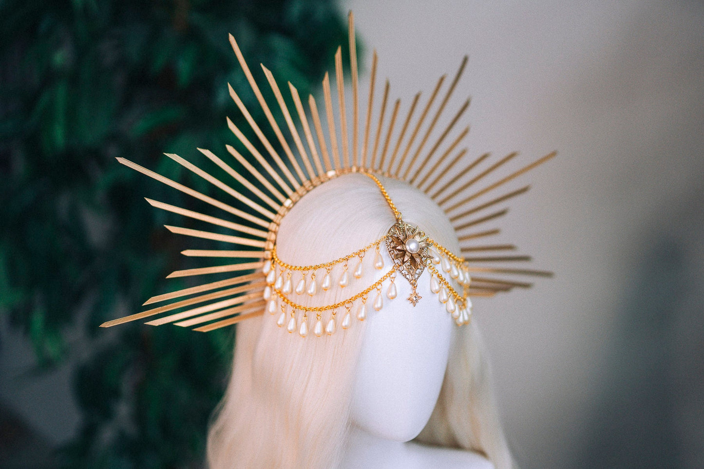 Celestial Halo Crown, Bridal Festival Headpiece, Golden Wedding Tiara, Boho Maternity Photoshoot Crown, Ceremony Headpiece