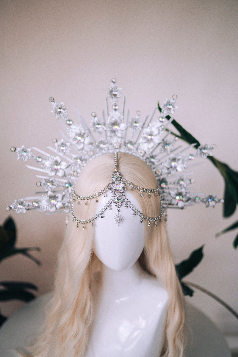 Silver halo crown, Bridal headpiece, Flower crown, Silver tiara, Wedding crown, Wedding headpiece, Birthday headband, Halloween, Burning man