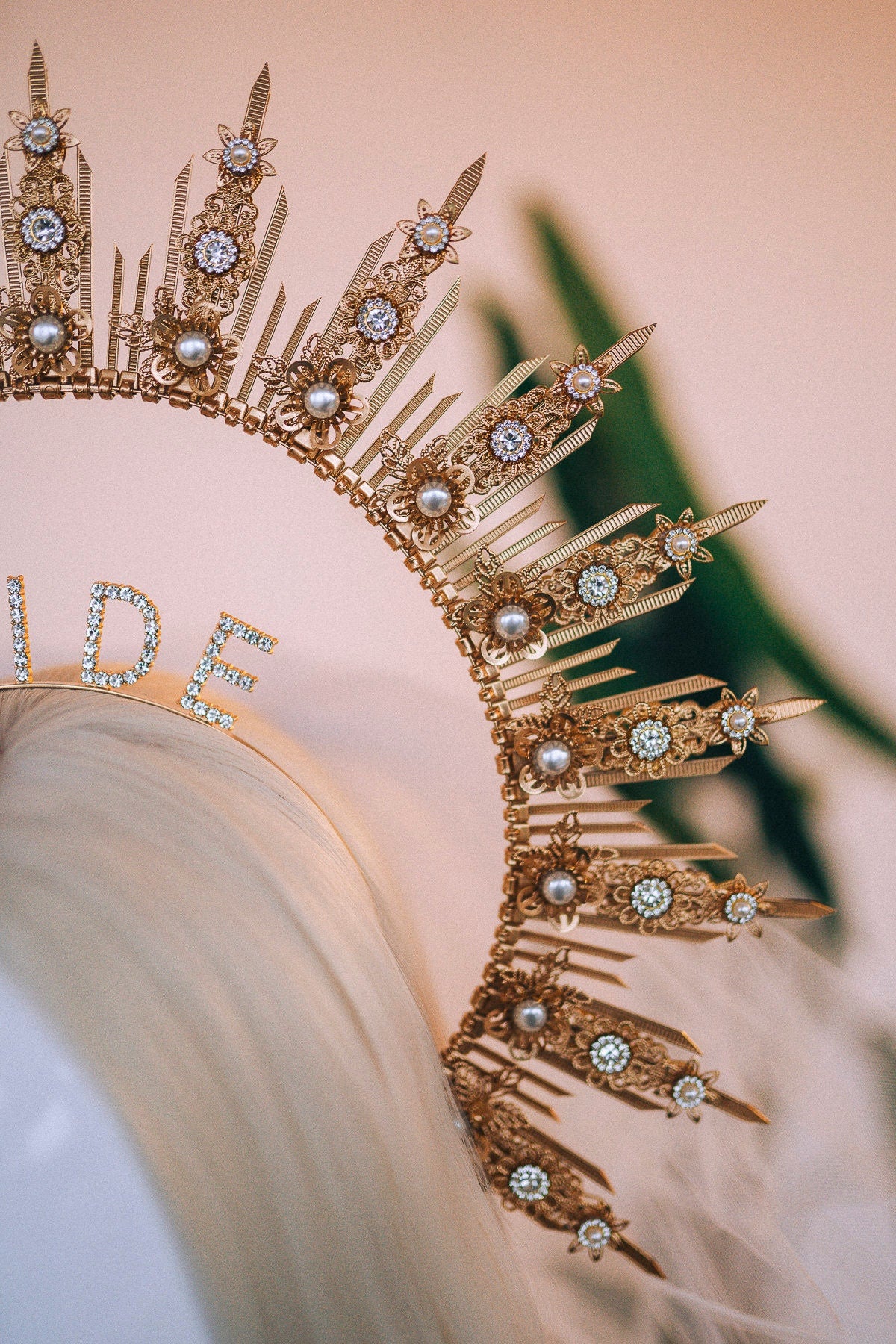 SALE Bride halo crown, Bride headband, Bride to be, Bachelorette party, Gold halo crown, Gold crown, Goddess crown, Wedding veil