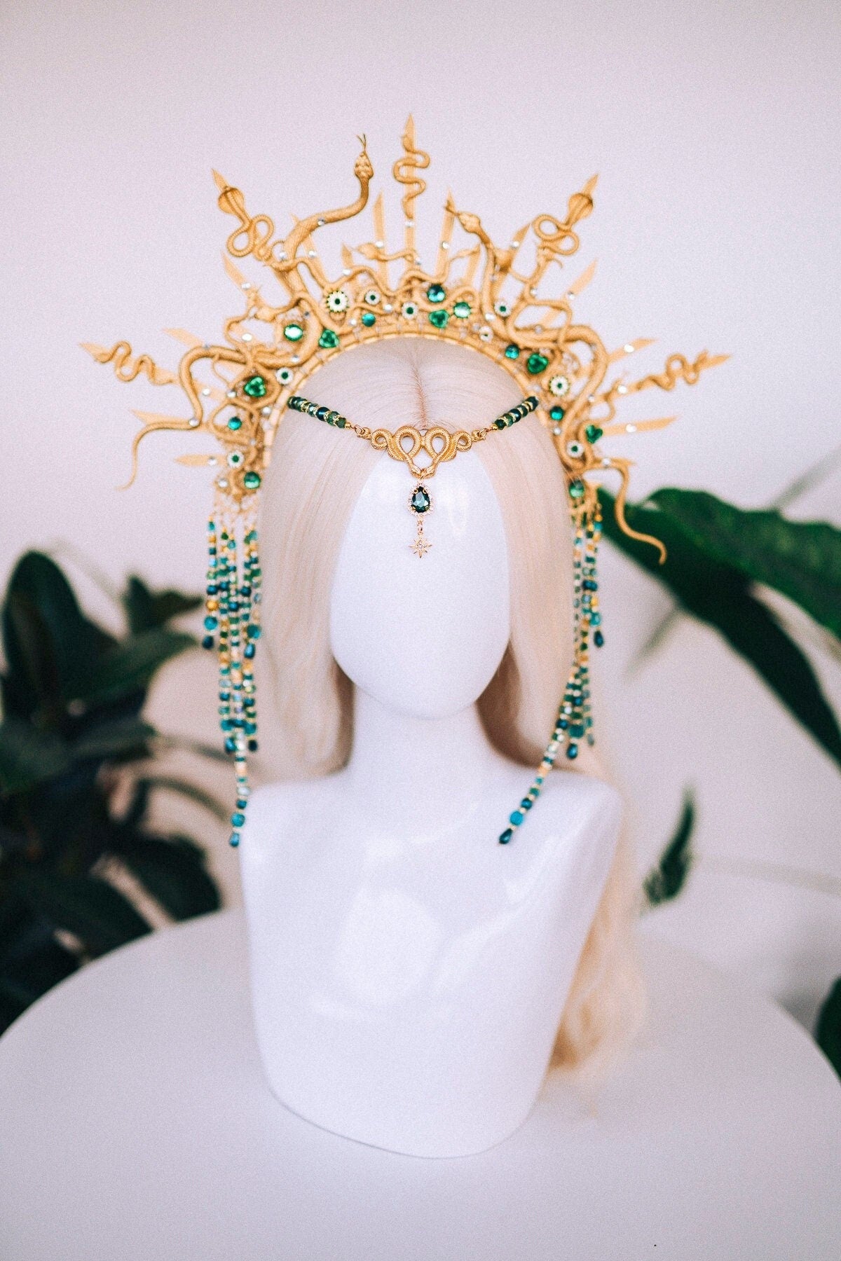 Medusa Crown, Gold Snake Halo, Green Gemstone Headpiece, Goddess Costume Tiara, Halloween Serpent Crown, Mythical Ritual Headdress