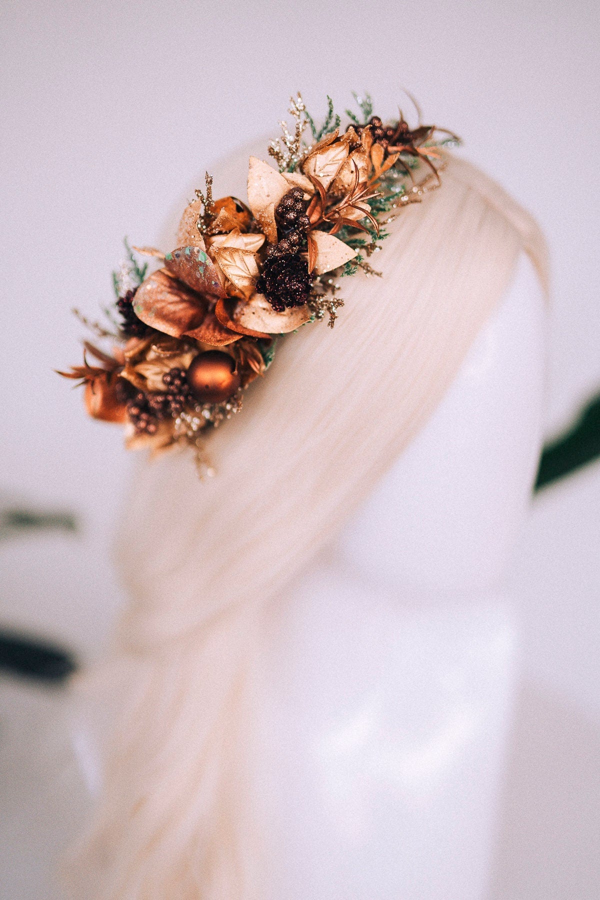 Christmas flower crown, Christmas hair wreath, Christmas wreath, Christmas party, Christmas outfit, Flower headband, Christmas headband