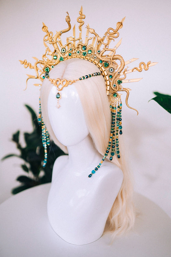 Medusa Crown, Gold Snake Halo, Green Gemstone Headpiece, Goddess Costume Tiara, Halloween Serpent Crown, Mythical Ritual Headdress
