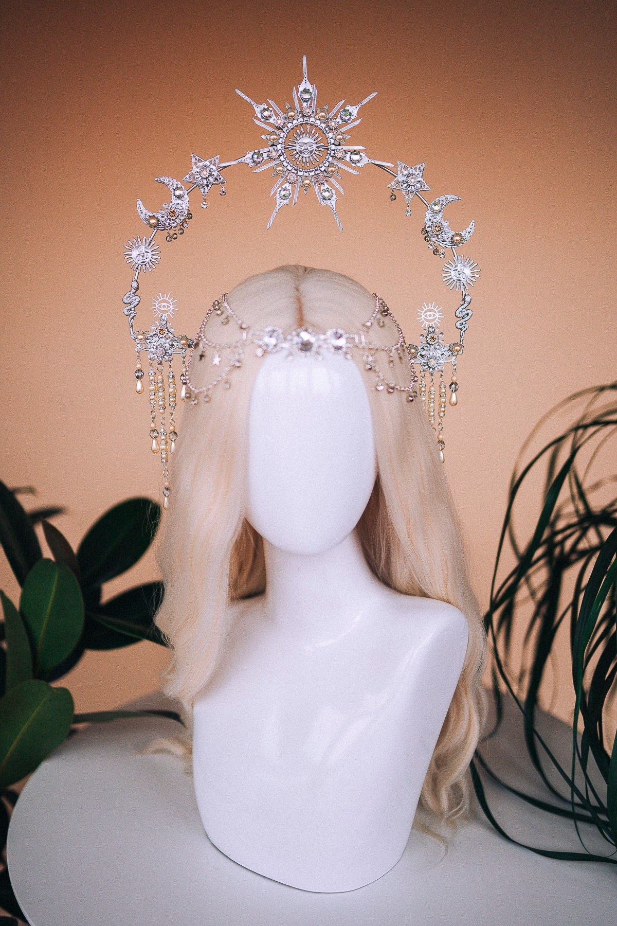 Celestial Halo Crown, Gold Goddess Headpiece, Sun Moon Star Tiara, Boho Wedding Crown, Festival Accessory, Maternity Photoshoot, Handmade