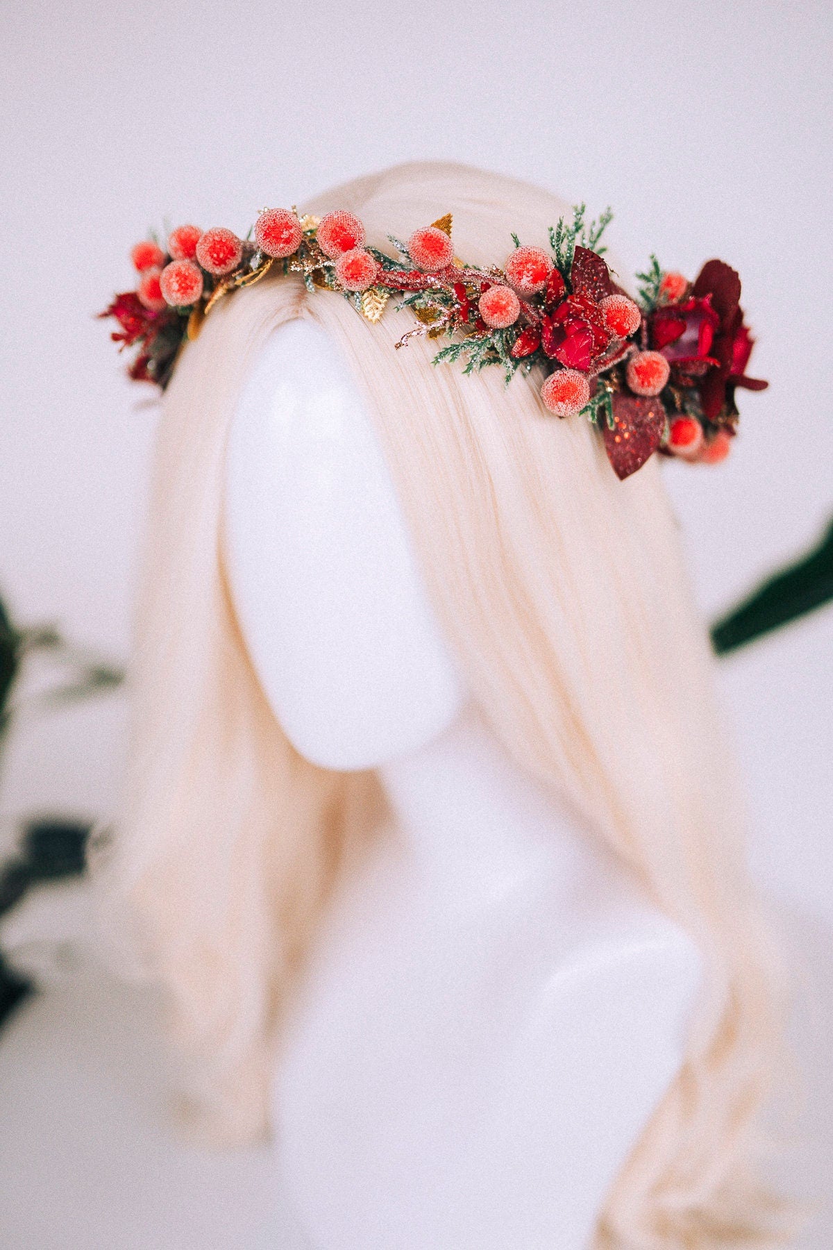 Christmas flower crown, Christmas hair wreath, Christmas wreath, Christmas party, Christmas outfit, Flower headband, Christmas headband