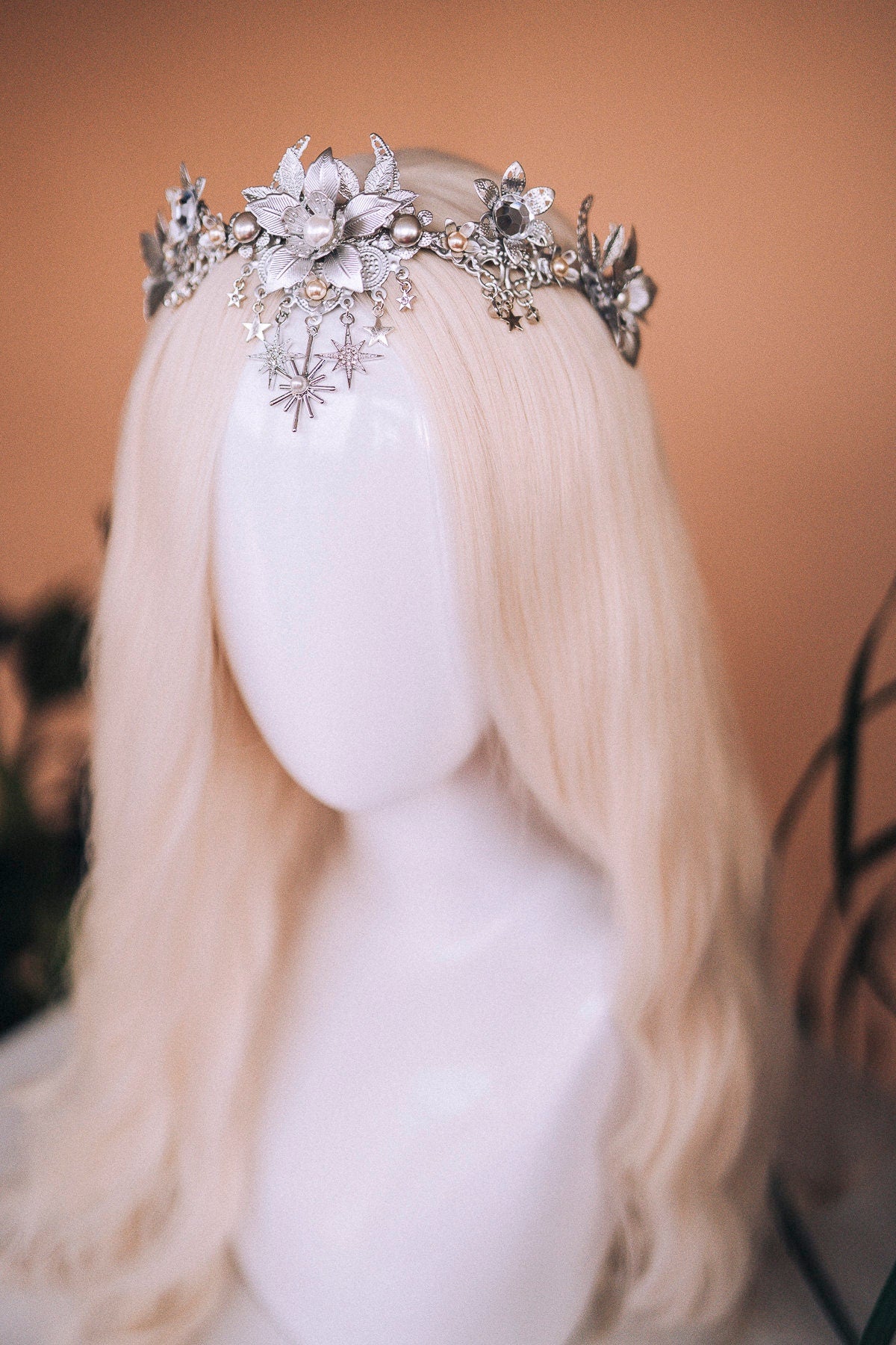 Celestial Silver Flower Tiara, Boho Bridal Crown, Goddess Wedding Headpiece, Pearl Fantasy Tiara, Handmade Star Crown