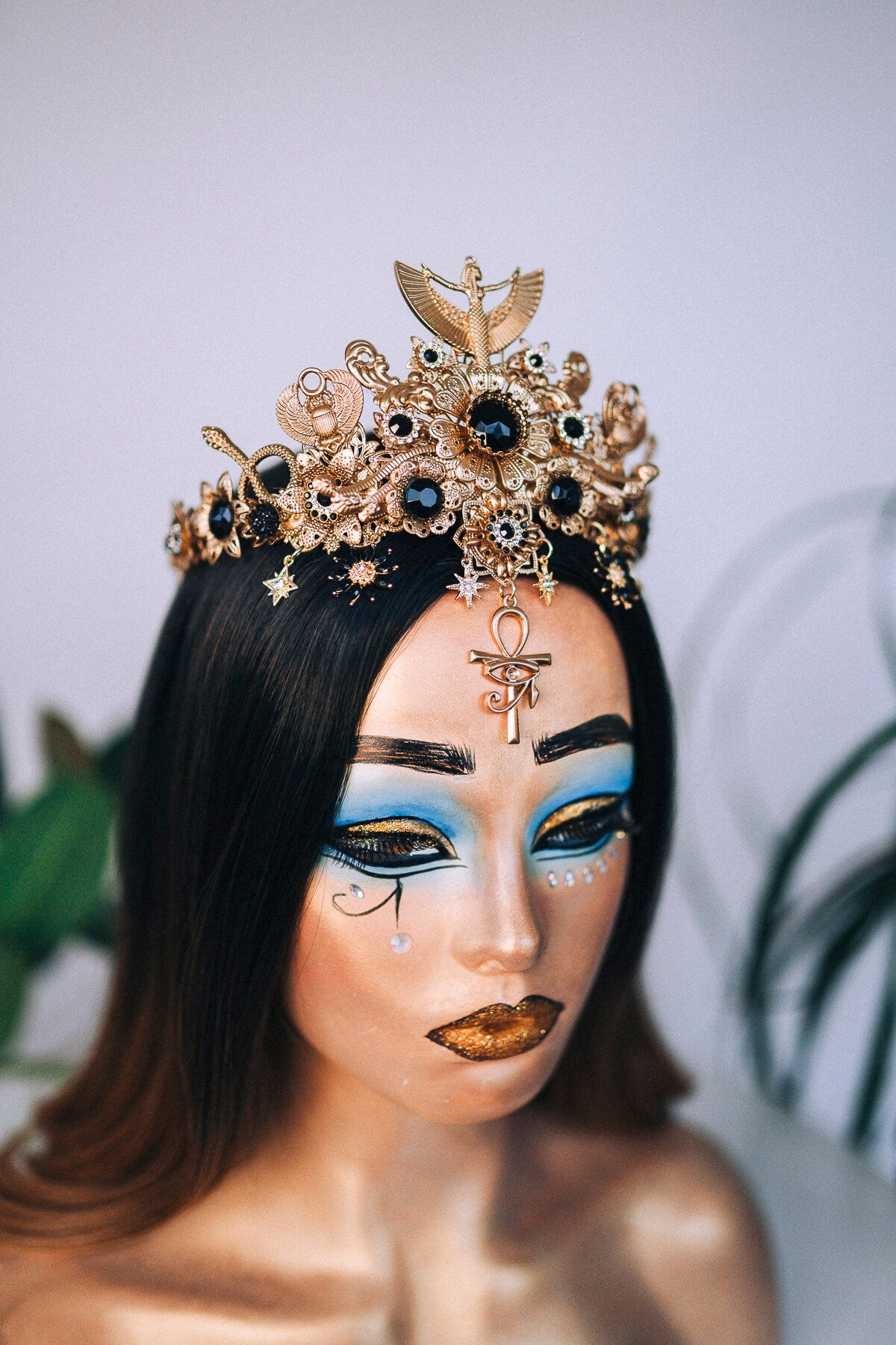 Cleopatra Crown, Egyptian Gold Crown, Black Gem Headpiece, Festival Costume Crown, Mardi Gras Cleopatra Crown, Luxury Handmade Crown, Tiara
