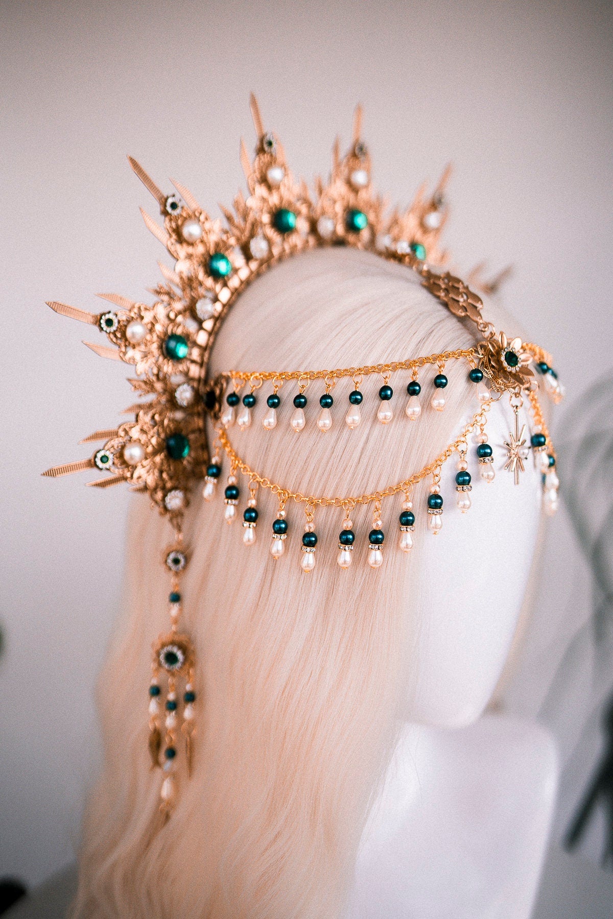 Pisces Zodiac signs, Zodiac sign jewellery, Pisces crown, Pisces girl, Birthday headband, Gold halo crown, Birthday crown, Gold headpiece