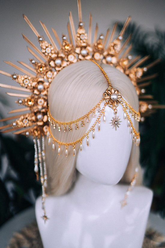 Gold halo crown, Bridal headpiece, Halo headpiece, Gold crown, Flower crown, Bridal crown, Wedding headpiece, Festival crown, Wedding crown