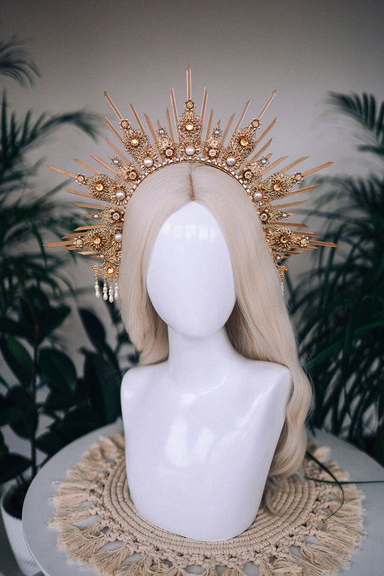 Bridal halo crown